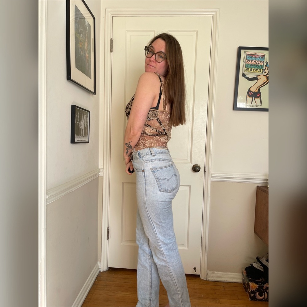 90s/ Y2K Vintage Sheer Gold Lace Crop Top - Picture 3 of 9